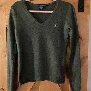 Ladies sweater